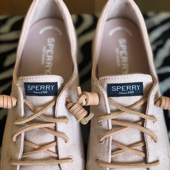 Cute Spring Shoes🌸 - Picture 3 of 6